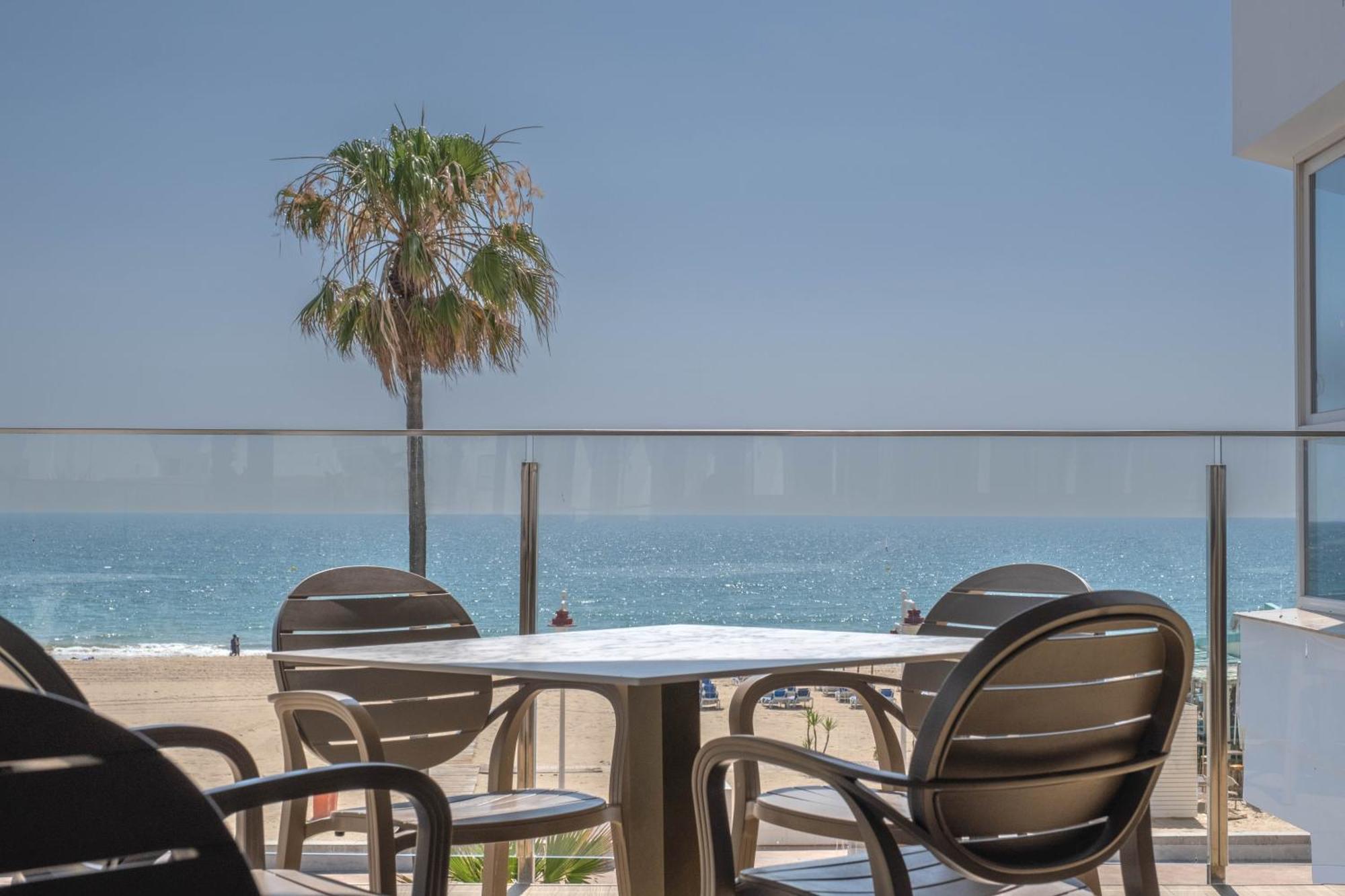 Cadiz Bahia By Qhotels Экстерьер фото