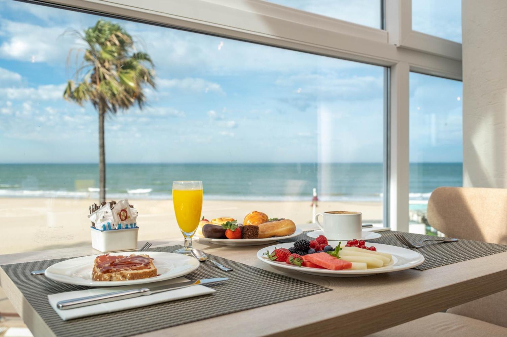 Cadiz Bahia By Qhotels Экстерьер фото