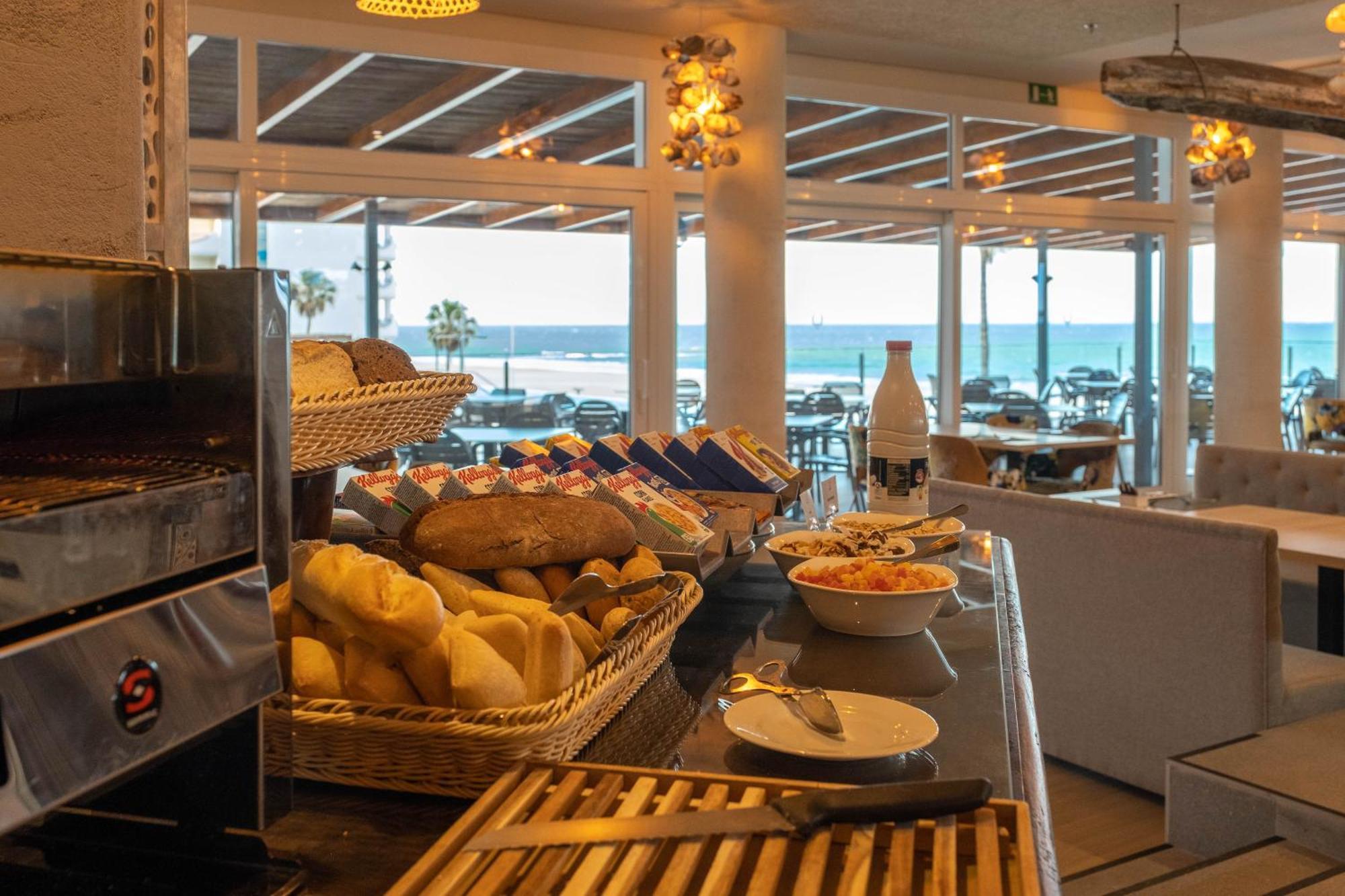 Cadiz Bahia By Qhotels Экстерьер фото