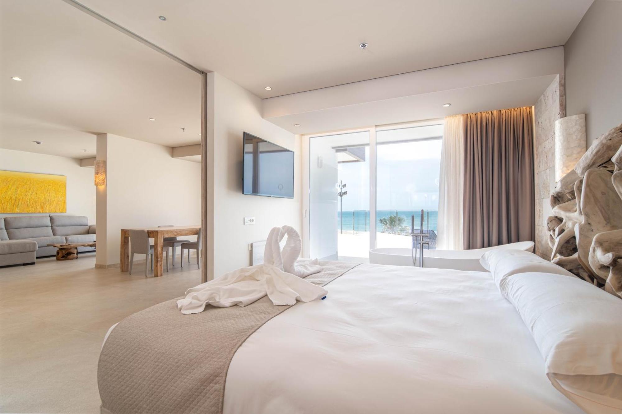 Cadiz Bahia By Qhotels Экстерьер фото
